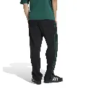 KD0453_3_APPAREL_On Model_Back View_white.webp