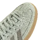 JR3628_8_FOOTWEAR_Photography_Detail View 1_white.webp