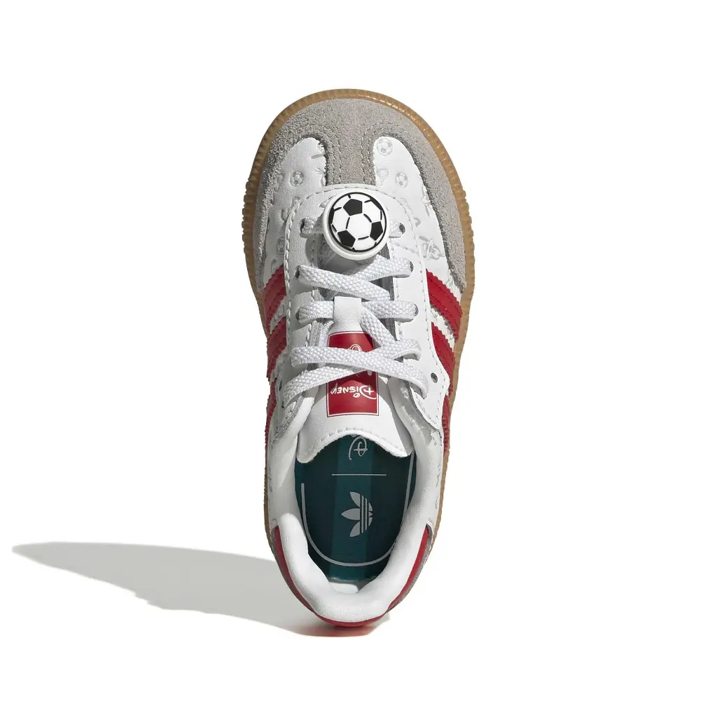 IH1754_3_FOOTWEAR_Photography_Top Portrait View_white.webp