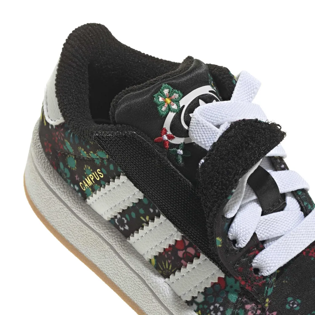 HQ9190_10_FOOTWEAR_Photography_Detail View 3_white.webp