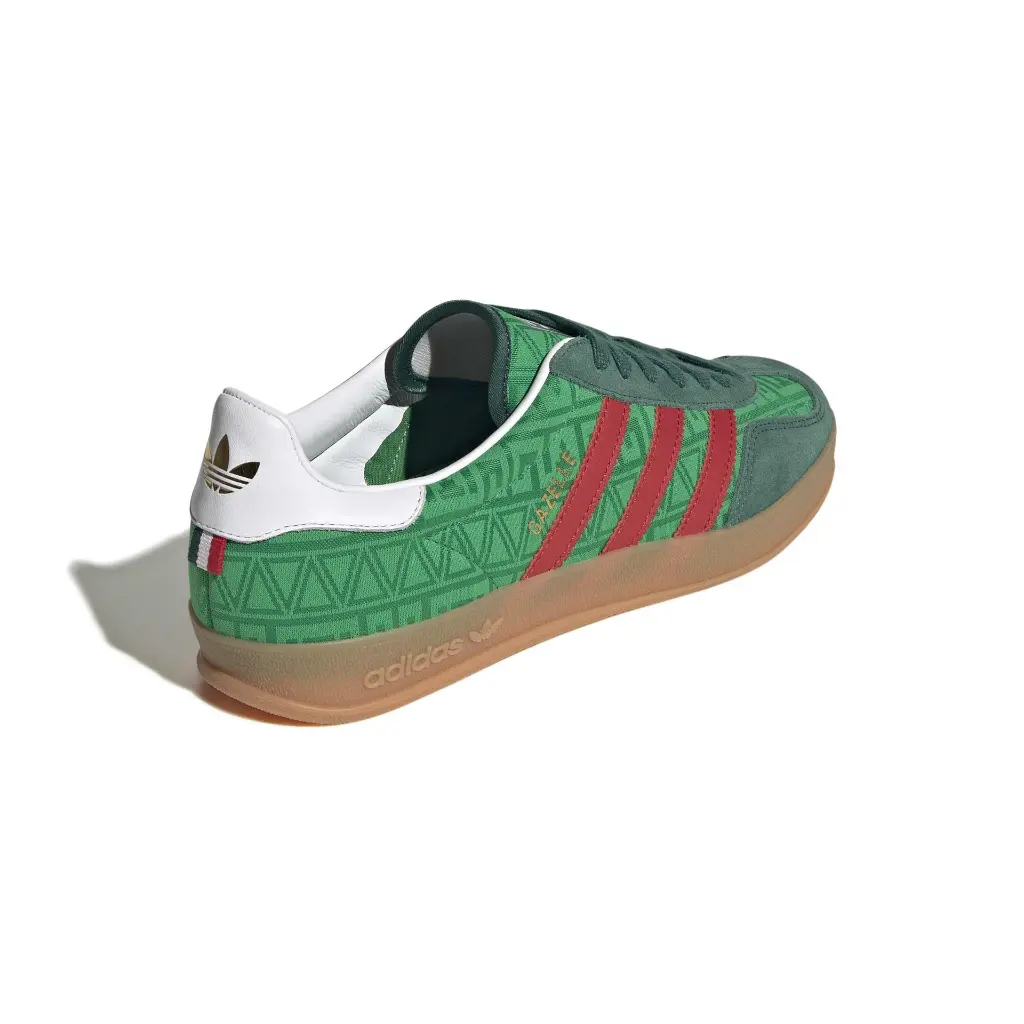 IH9647_7_FOOTWEAR_Photography_Back Lateral Top View_white.webp