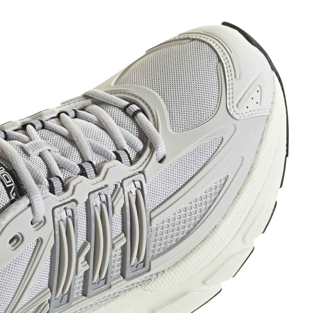 HQ7553_9_FOOTWEAR_Photography_Detail View 2_white.webp