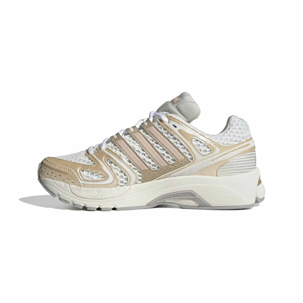 IH1799_5_FOOTWEAR_Photography_Side Medial Center View_white.webp