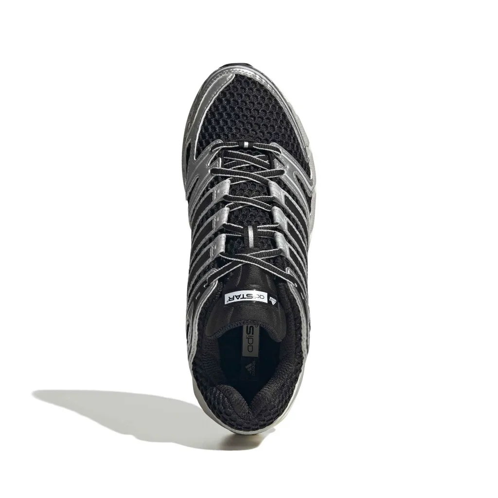 KI6120_3_FOOTWEAR_Photography_Top Portrait View_white.webp