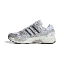 KI6121_5_FOOTWEAR_Photography_Side Medial Center View_white.webp