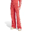 KC6492_2_APPAREL_On Model_Standard View_white.webp