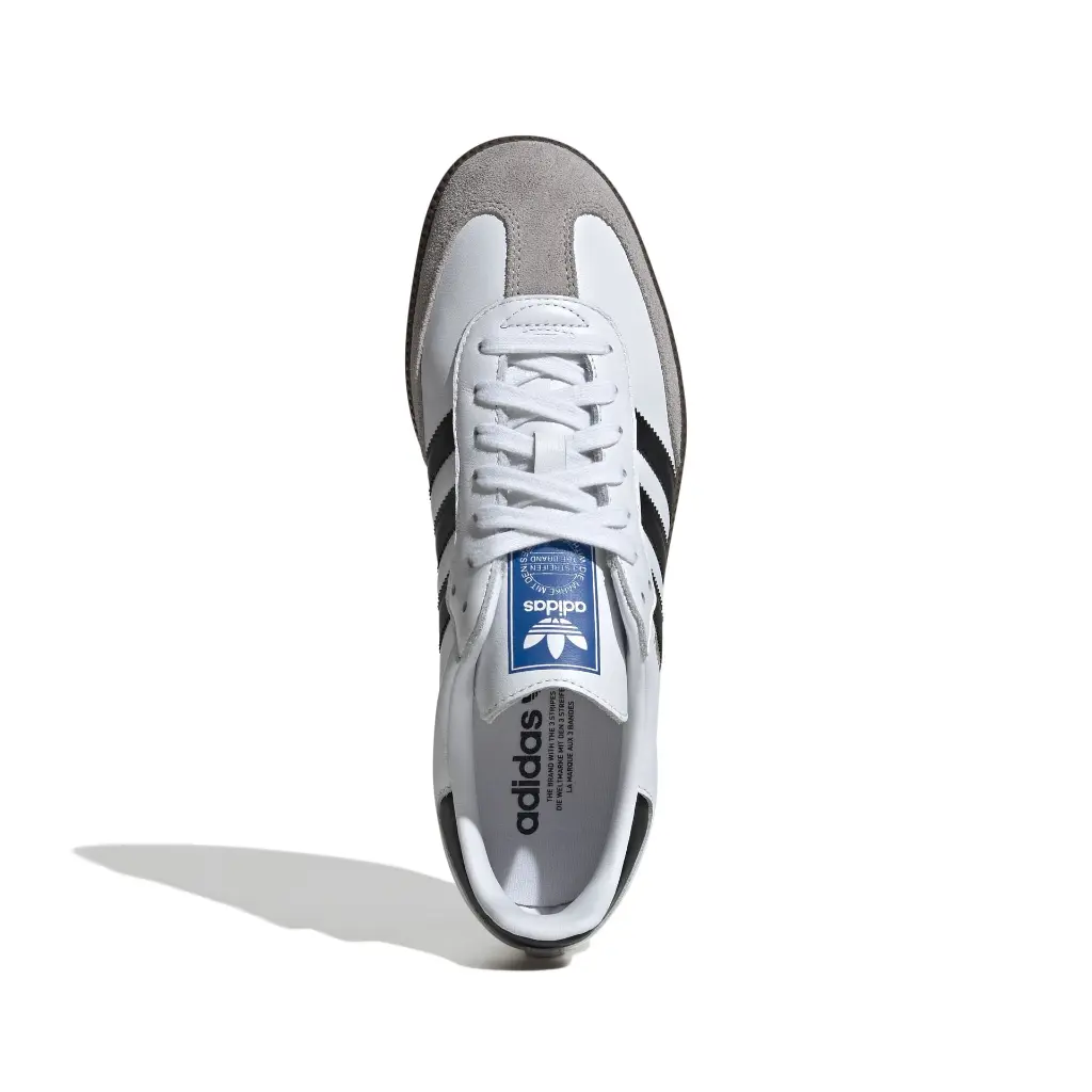 B75806_3_FOOTWEAR_Photography_Top Portrait View_white.webp