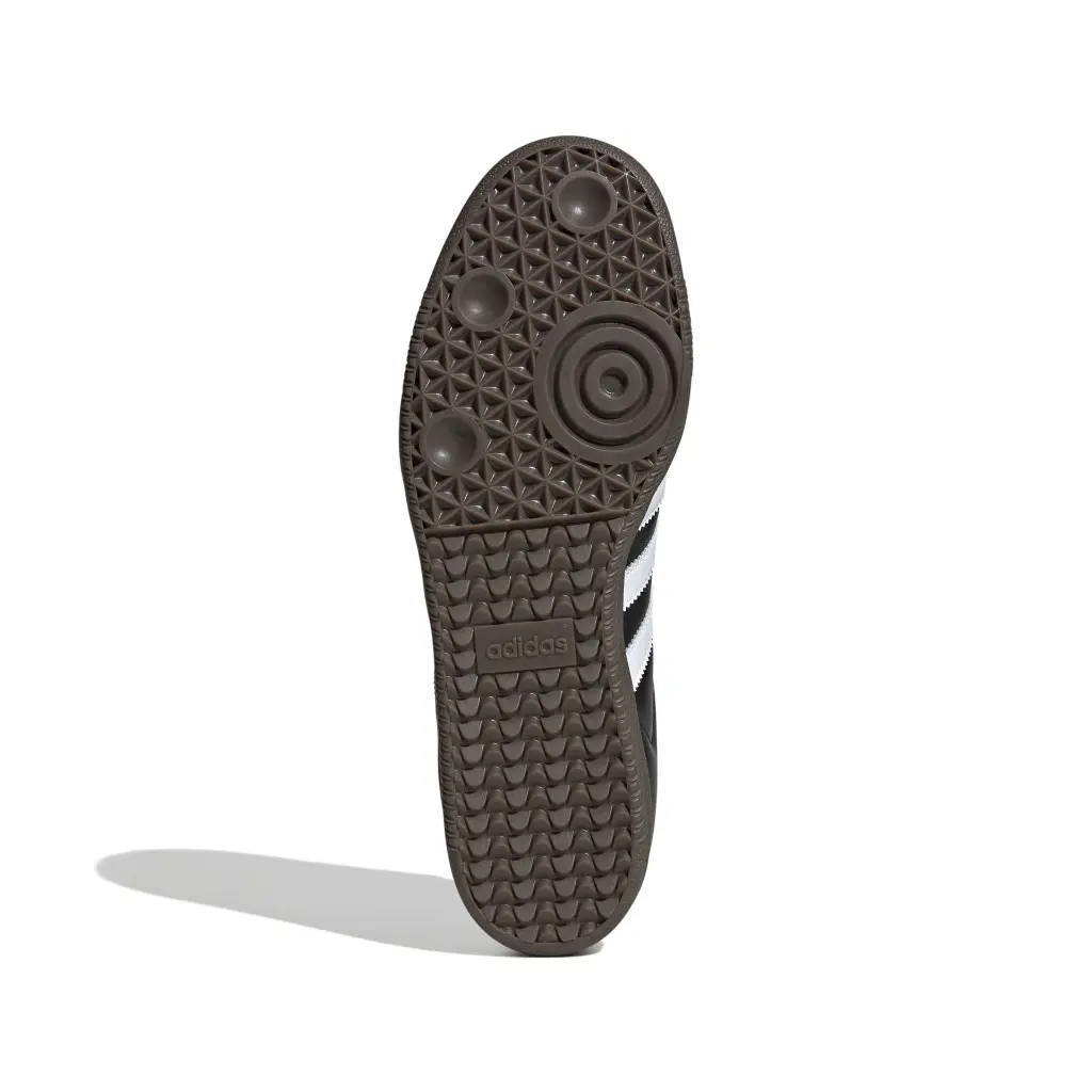 B75807_4_FOOTWEAR_Photography_Bottom View_white.webp