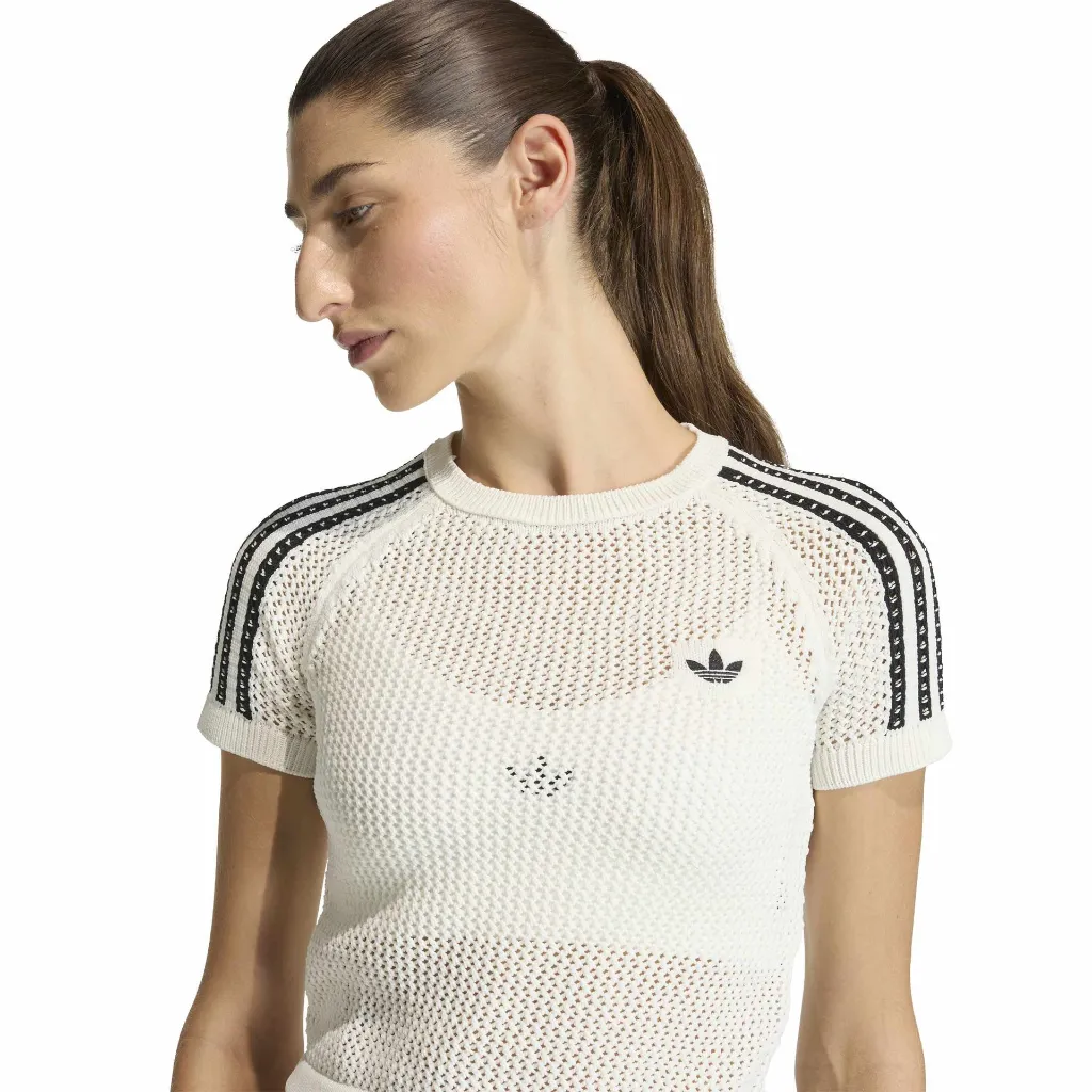 KE0200_6_APPAREL_On Model_Detail View 2_white.webp