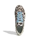 KI6677_3_FOOTWEAR_Photography_Top Portrait View_white.webp