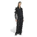 KC6497_4_APPAREL_On Model_Walking View_white.webp
