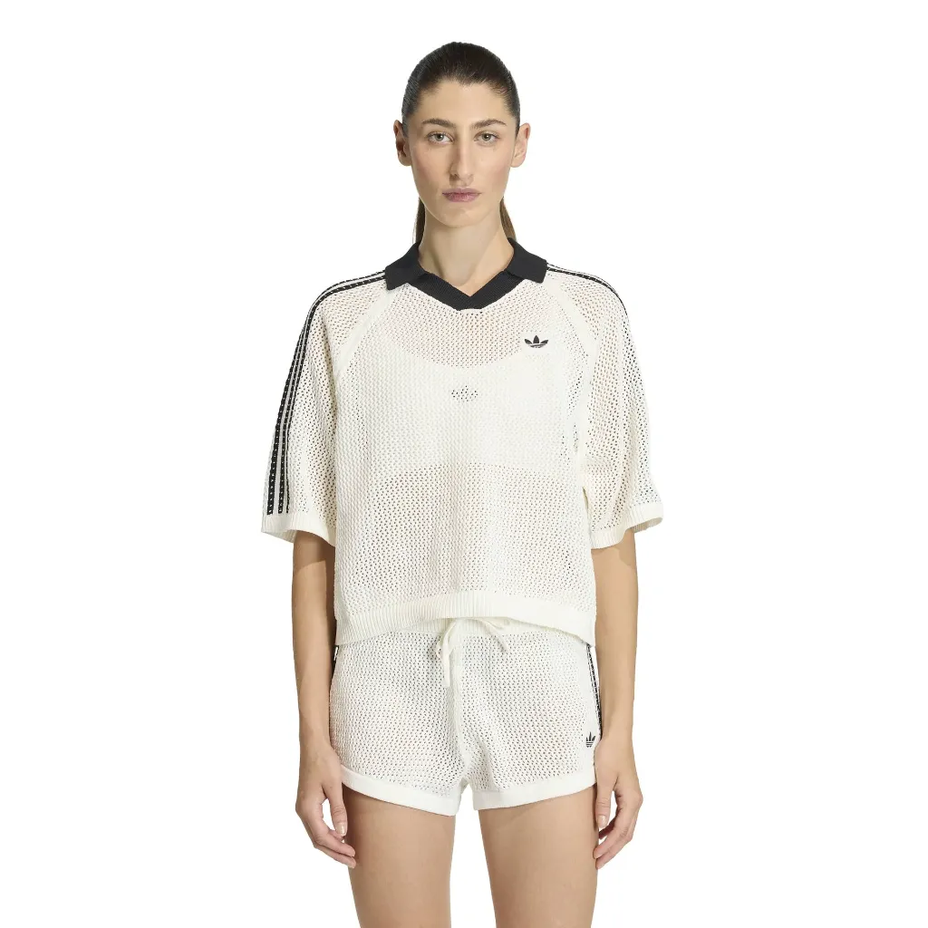 KC6490_2_APPAREL_On Model_Standard View_white.webp
