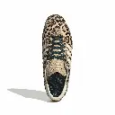 KI4205_3_FOOTWEAR_Photography_Top Portrait View_white.webp