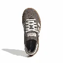 KI3943_3_FOOTWEAR_Photography_Top Portrait View_white.webp