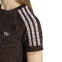 KC6480_6_APPAREL_On Model_Detail View 2_white.webp