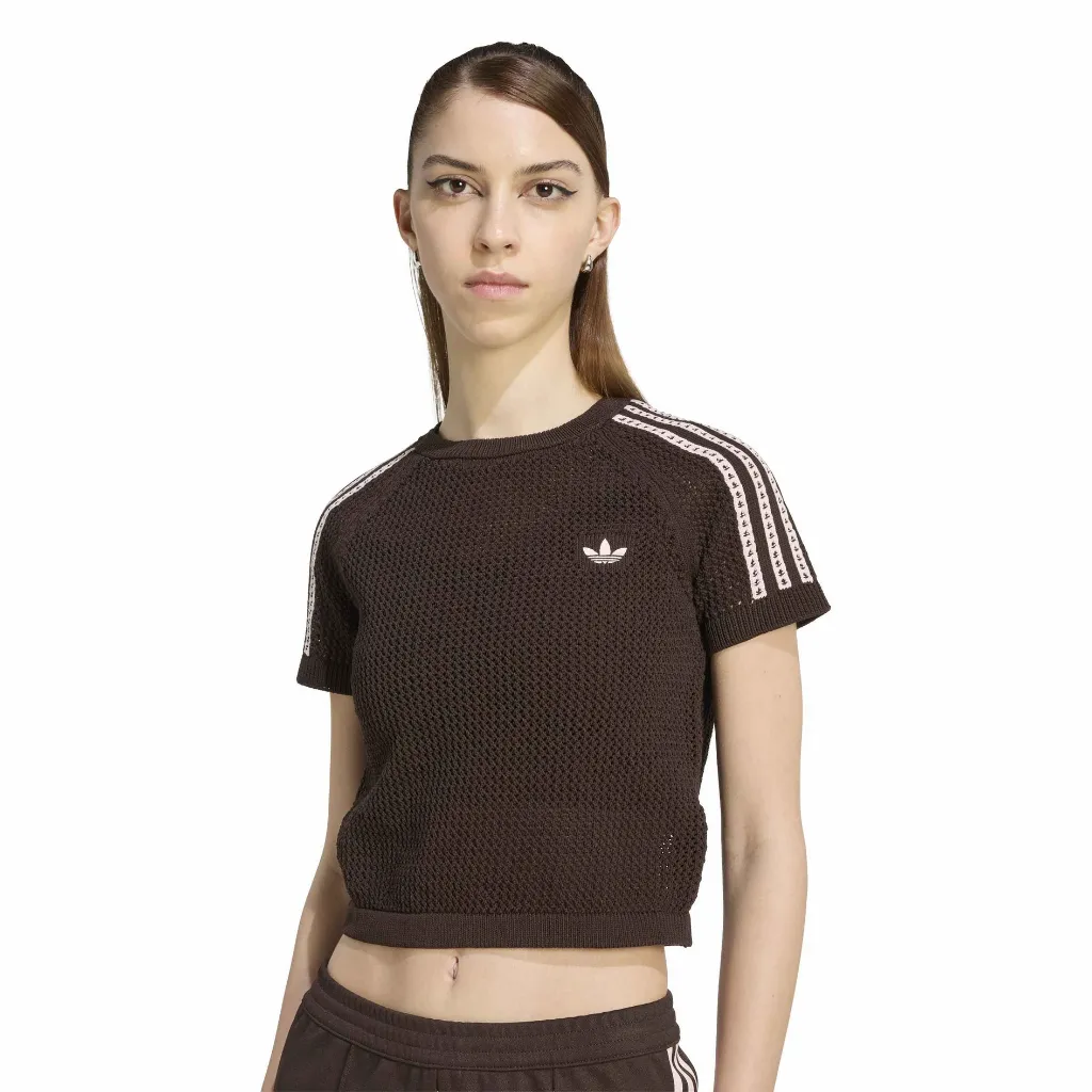 KC6480_5_APPAREL_On Model_Detail View 1_white.webp
