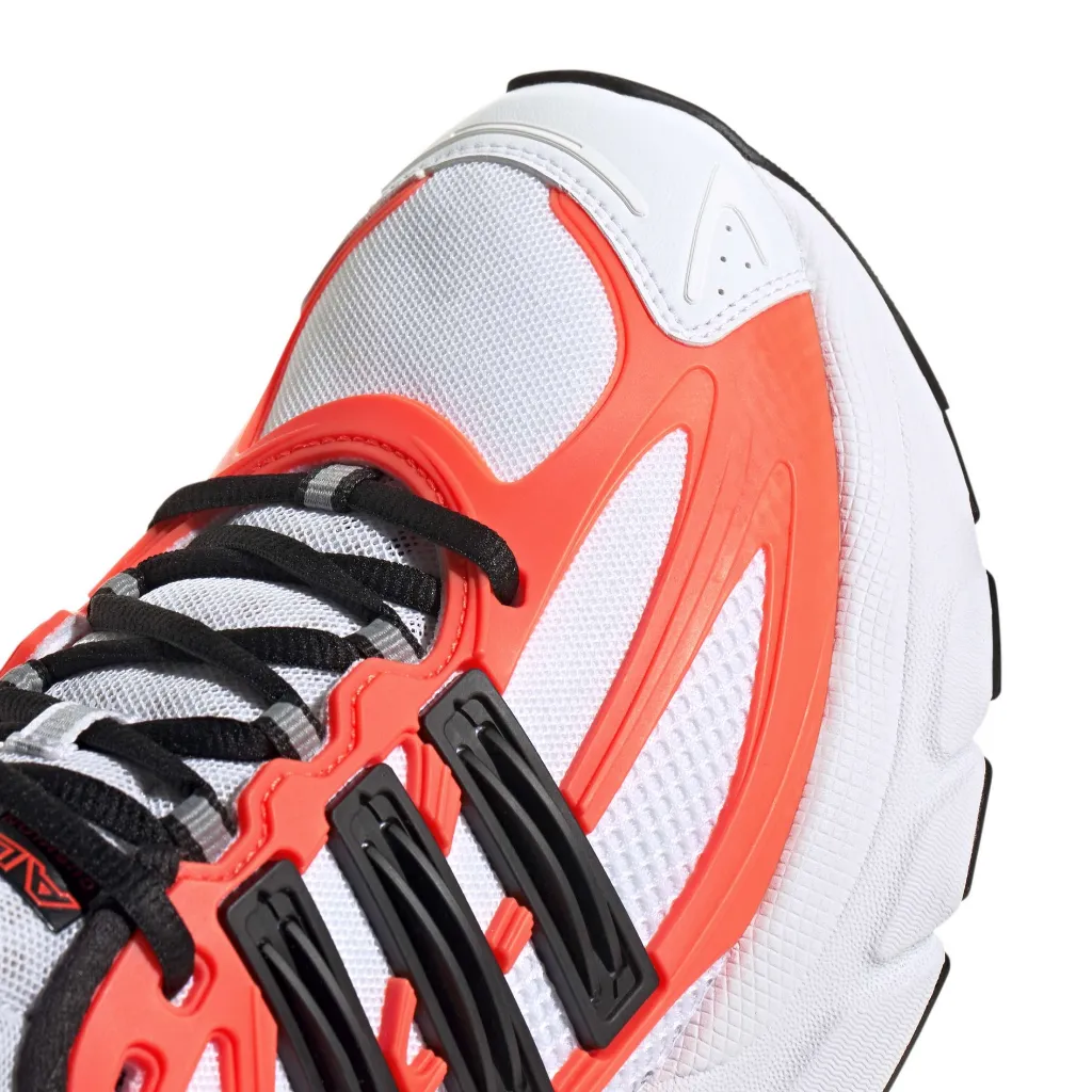 HQ7468_8_FOOTWEAR_Photography_Detail View 1_white.webp