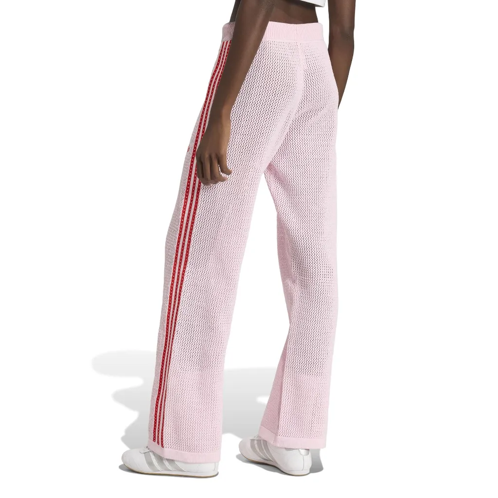 KQ6659_3_APPAREL_On Model_Back View_white.webp