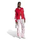 KQ6659_4_APPAREL_On Model_Walking View_white.webp