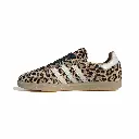 KI6674_5_FOOTWEAR_Photography_Side Medial Center View_white.webp