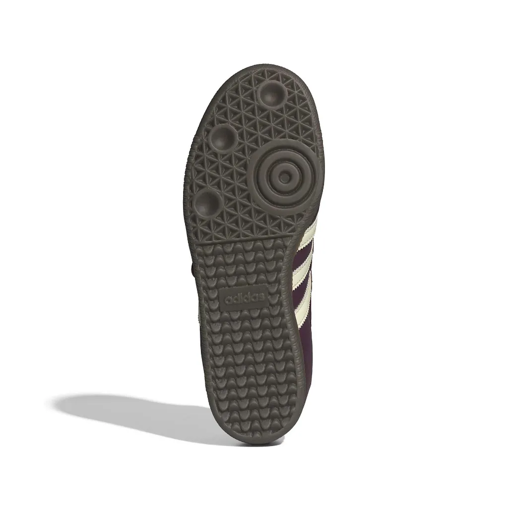 IH6561_4_FOOTWEAR_Photography_Bottom View_white.webp