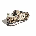 KI4205_7_FOOTWEAR_Photography_Back Lateral Top View_white.webp