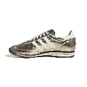 KK2612_5_FOOTWEAR_Photography_Side Medial Center View_white.webp