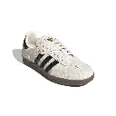 KJ7435_6_FOOTWEAR_Photography_Front Lateral Top View_white.webp