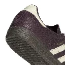 IH3979_9_FOOTWEAR_Photography_Detail View 2_white.webp