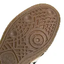 KI2183_8_FOOTWEAR_Photography_Detail View 1_white.webp