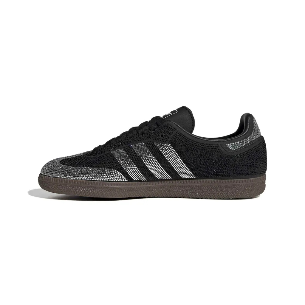IH9052_5_FOOTWEAR_Photography_Side Medial Center View_white.webp