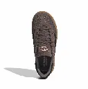 LA1380_3_FOOTWEAR_Photography_Top Portrait View_white.webp