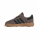 LA1380_5_FOOTWEAR_Photography_Side Medial Center View_white.webp