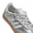 KK2346_9_FOOTWEAR_Photography_Detail View 2_white.webp
