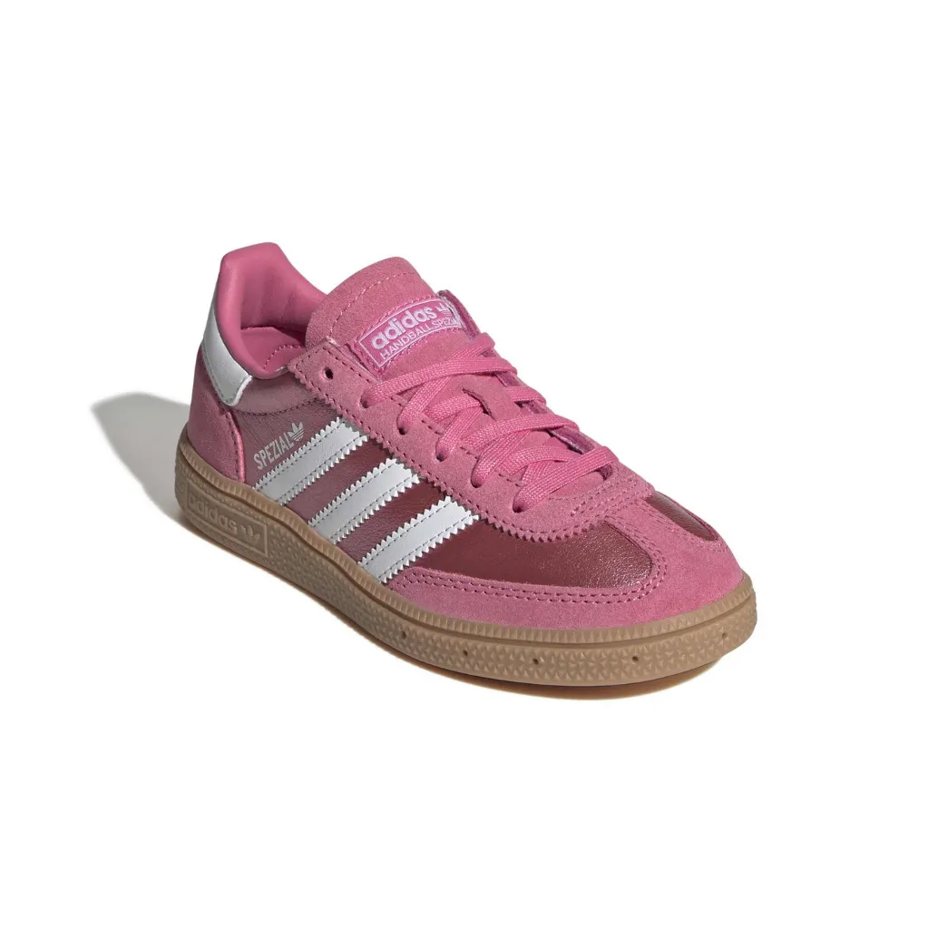 KH9474_6_FOOTWEAR_Photography_Front Lateral Top View_white.webp