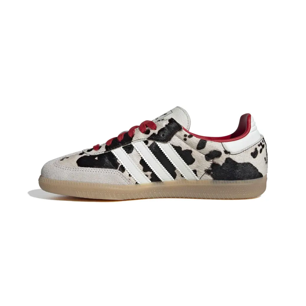 KI6956_5_FOOTWEAR_Photography_Side Medial Center View_white.webp