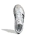 JQ2850_3_FOOTWEAR_Photography_Top Portrait View_white.webp