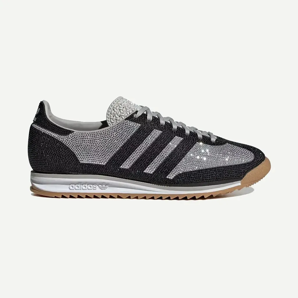 SL 72 OG «Rhinestone» "Grey Two / Core Black" - KJ6151